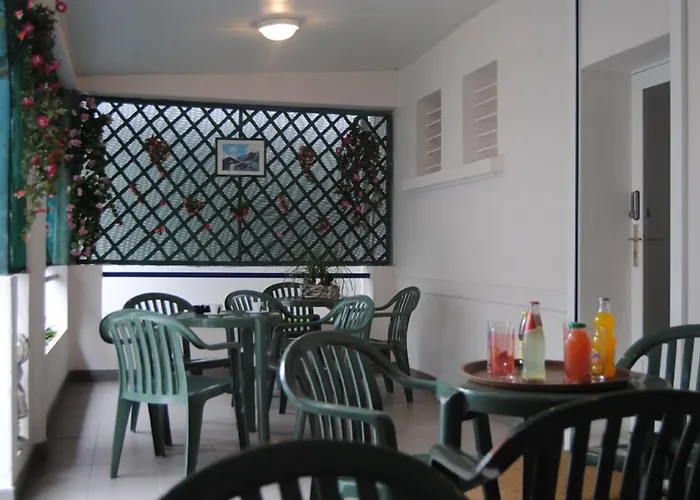 Saint Contard Hotel Lourdes